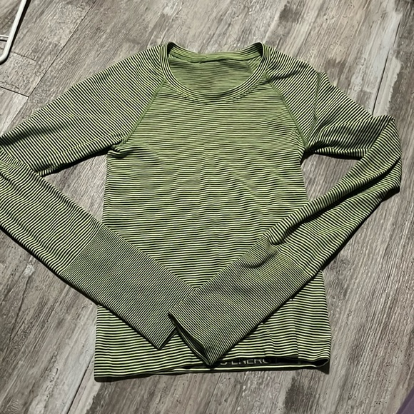 lululemon athletica Tops - Lululemon swiftly tech racelength